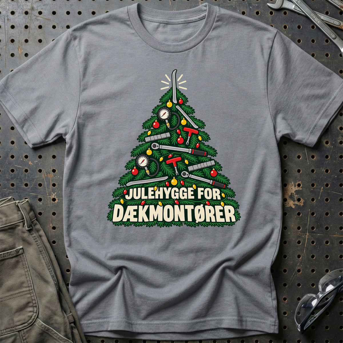 
Dækmontør – Julehygge – Unisex T-Shirt – Grå Sport