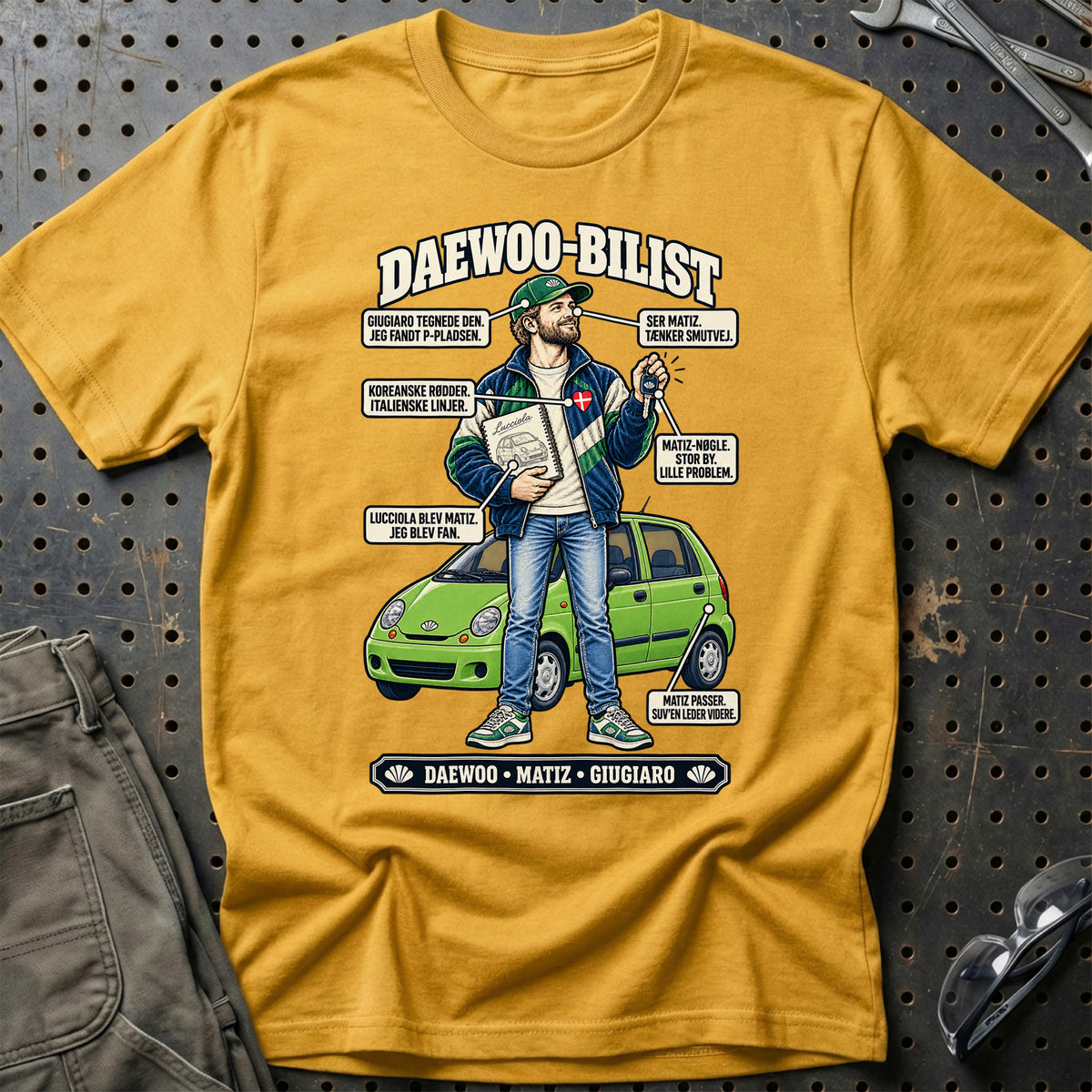 
Daewoo-Bilist T-Shirt – Guld