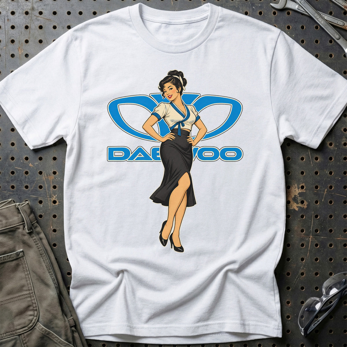 
Produktbillede af Daewoo Retro Pinup T-Shirt