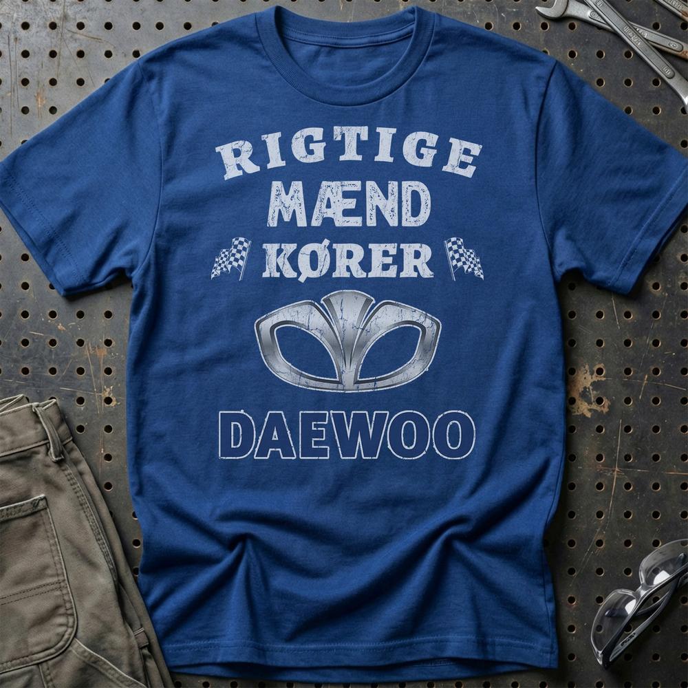 Daewoo Rigtige Mænd Kører - Unisex T-Shirt , Bomuld-Beklædning-Daewoo-Blå Royal-S-Garage Culture Shop- garage - man cave - merchandise