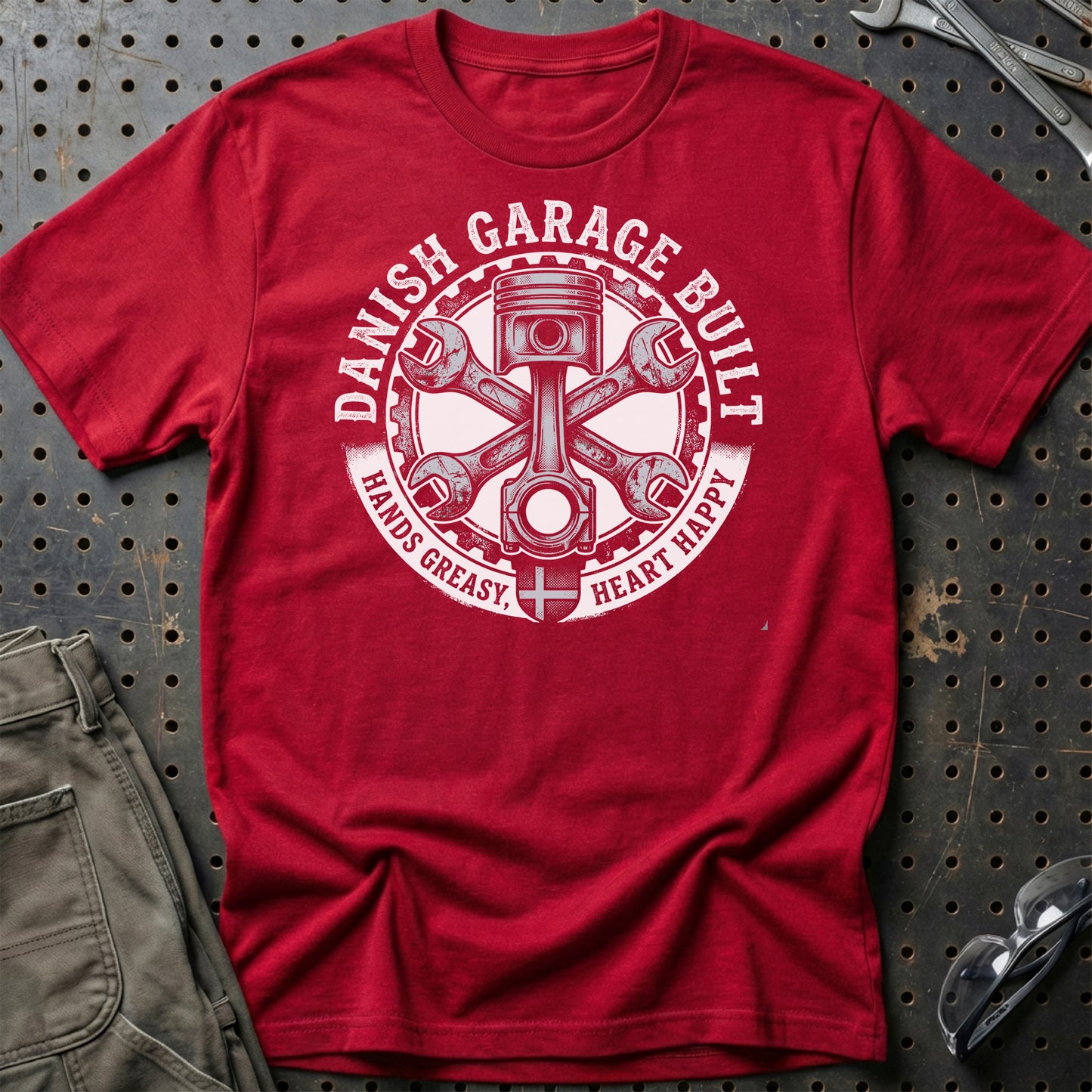 Danish Garage Built – Hands Greasy Heart Happy - Unisex T-Shirt , Bomuld-Beklædning-Garage Culture-Rød-S-Garage Culture Shop- garage - man cave - merchandise