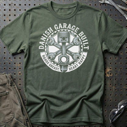 Danish Garage Built – Hands Greasy Heart Happy - Unisex T-Shirt , Bomuld-Beklædning-Garage Culture-Grøn Militær-S-Garage Culture Shop- garage - man cave - merchandise