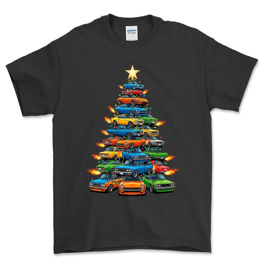 Datsun Juletræ Christmas Tree - Unisex T-Shirt-Beklædning-Datsun-Sort-S-Forside-Garage Culture Shop- garage - man cave - merchandise