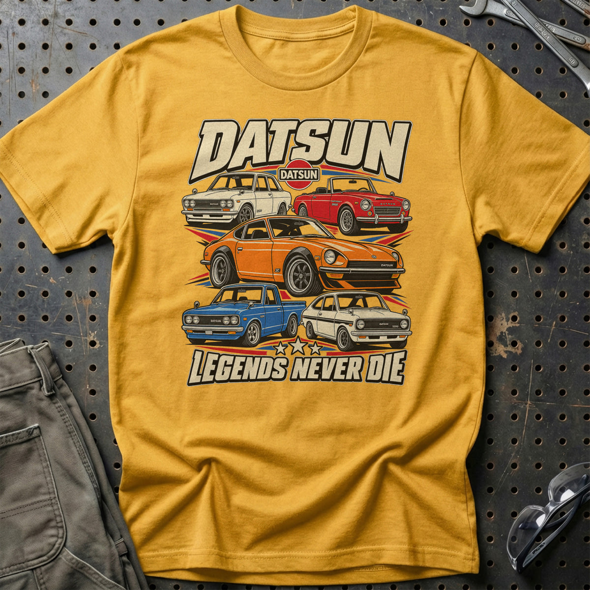 
Produktbillede af Datsun Legends Never Die T-Shirt