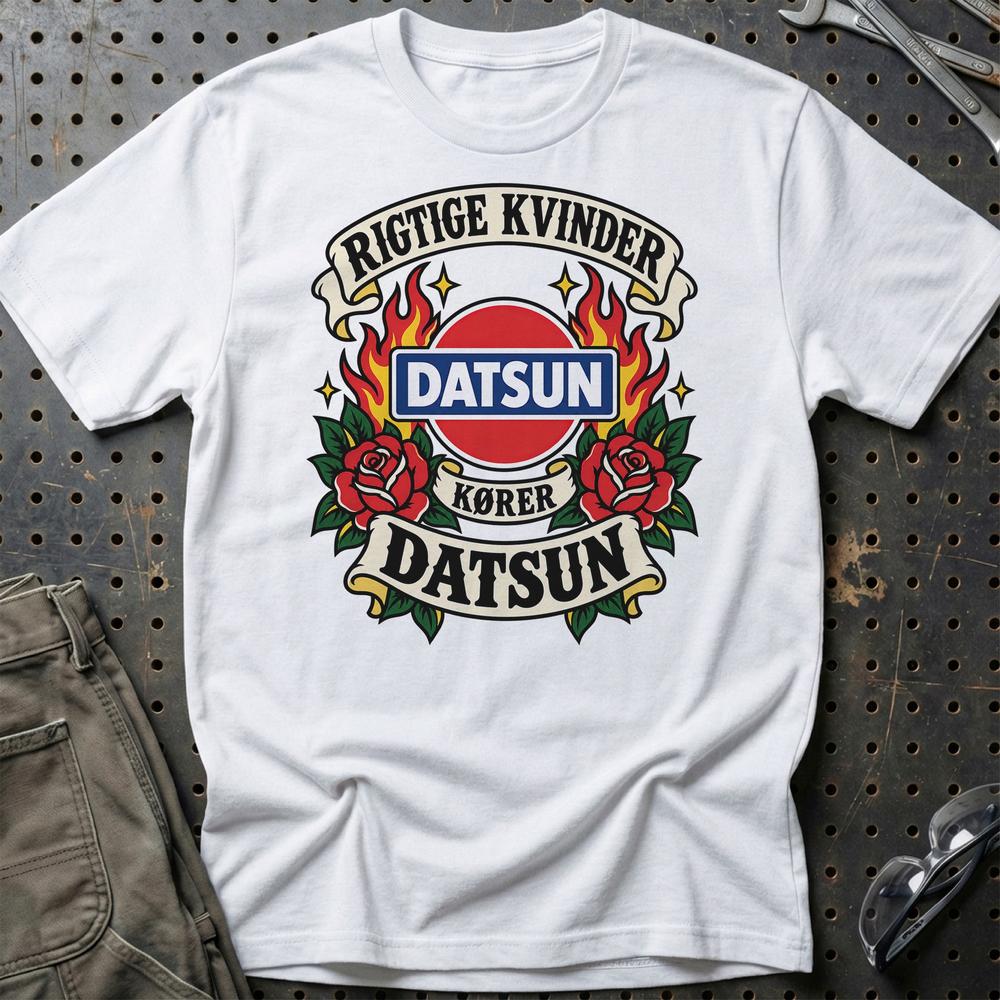 
Produktbillede af Datsun Rigtige Kvinder Kører – Roser og Flammer T-Shirt
