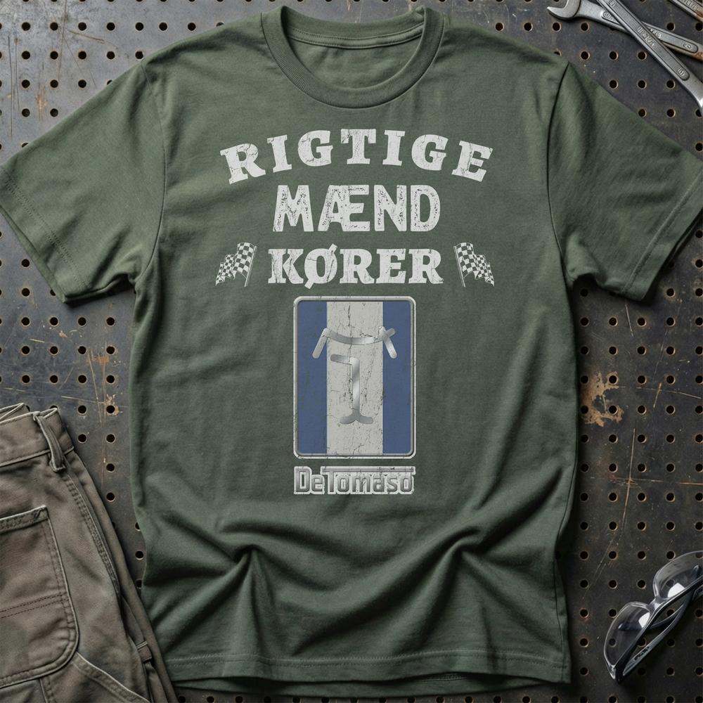 De Tomaso Rigtige Mænd Kører - Unisex T-Shirt , Bomuld-Beklædning-De Tomaso-Grøn Militær-S-Garage Culture Shop- garage - man cave - merchandise