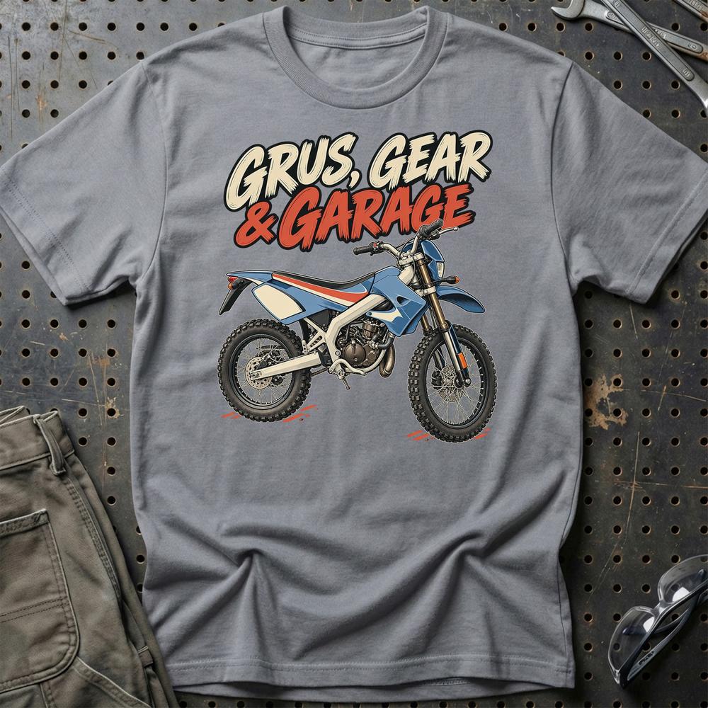 
Produktbillede af Derbi Senda 50 Trail – Grus, Gear & Garage T-Shirt