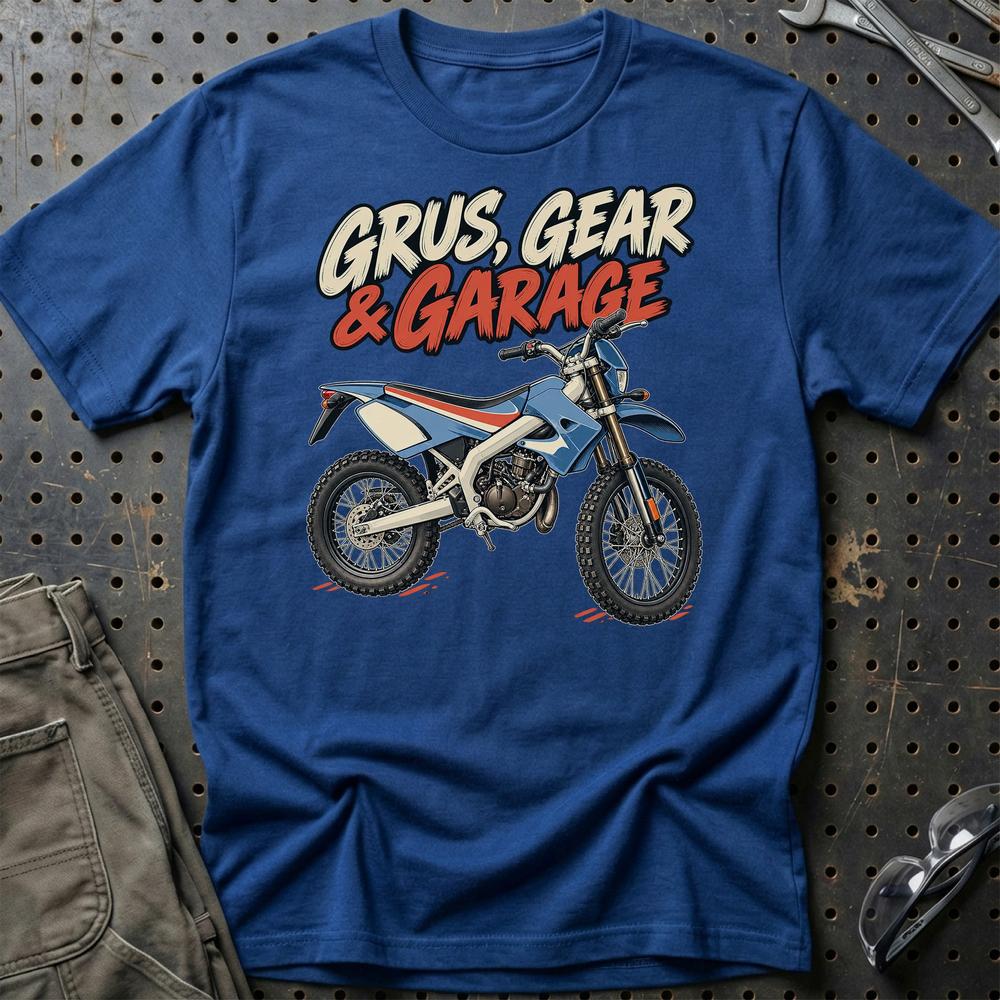 
Produktbillede af Derbi Senda 50 Trail – Grus, Gear & Garage T-Shirt