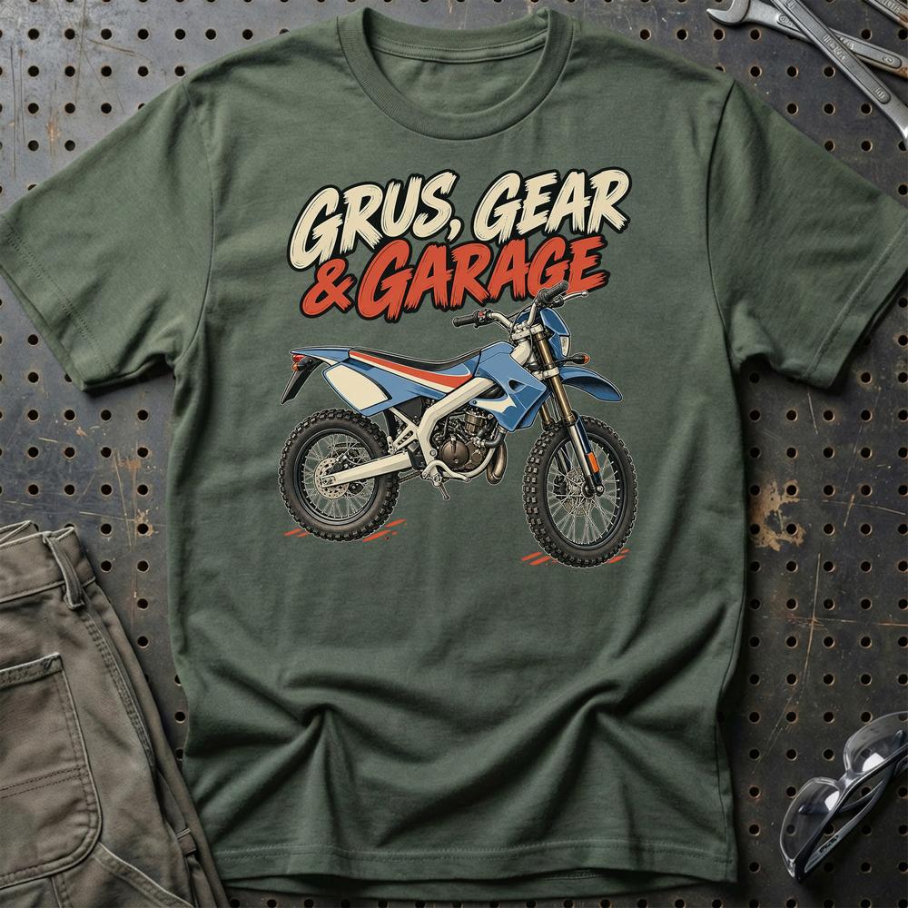 
Produktbillede af Derbi Senda 50 Trail – Grus, Gear & Garage T-Shirt
