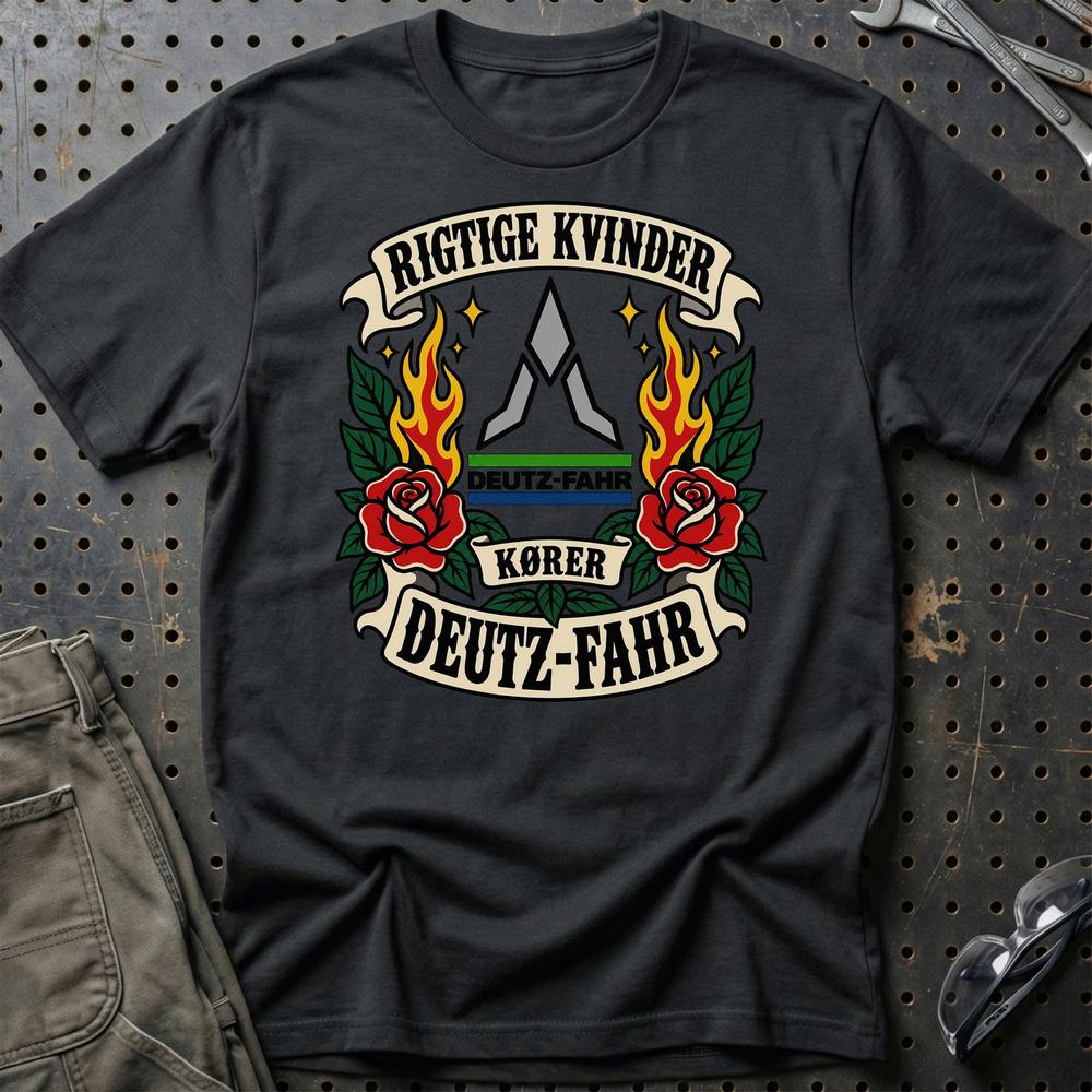 Deutz-Fahr Rigtige Kvinder Kører – Roser og Flammer T-Shirt-Beklædning-Deutz-Fahr-Sort-S-Garage Culture Shop- garage - man cave - merchandise