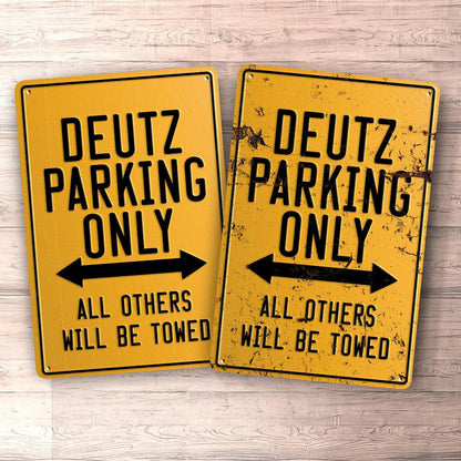 Deutz Parking Only Skilte, Musemåtte, Dørmåtte , Plakat-Parking skilte-Deutz-Garage Culture Shop- garage - man cave - merchandise