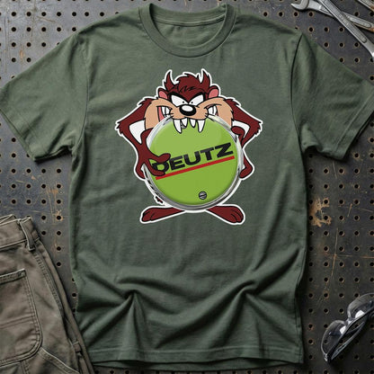 Deutz TAZ Unisex T-Shirt , Bomuld-Beklædning-Deutz-Grøn Militær-S-Garage Culture Shop- garage - man cave - merchandise