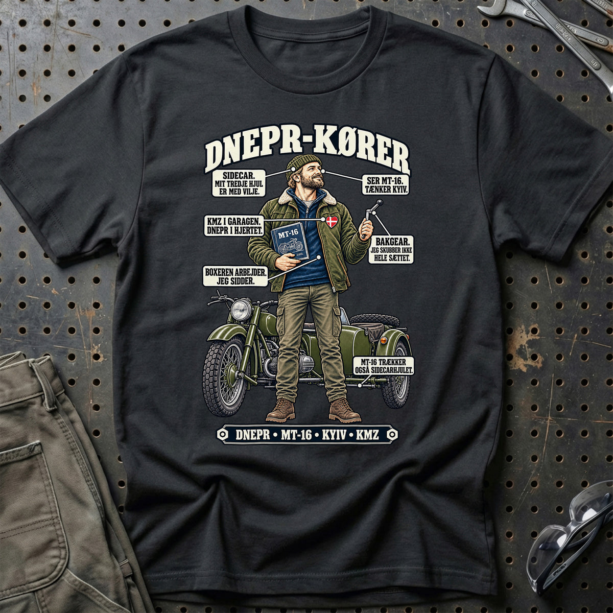 
Dnepr-Kører T-Shirt – Sort