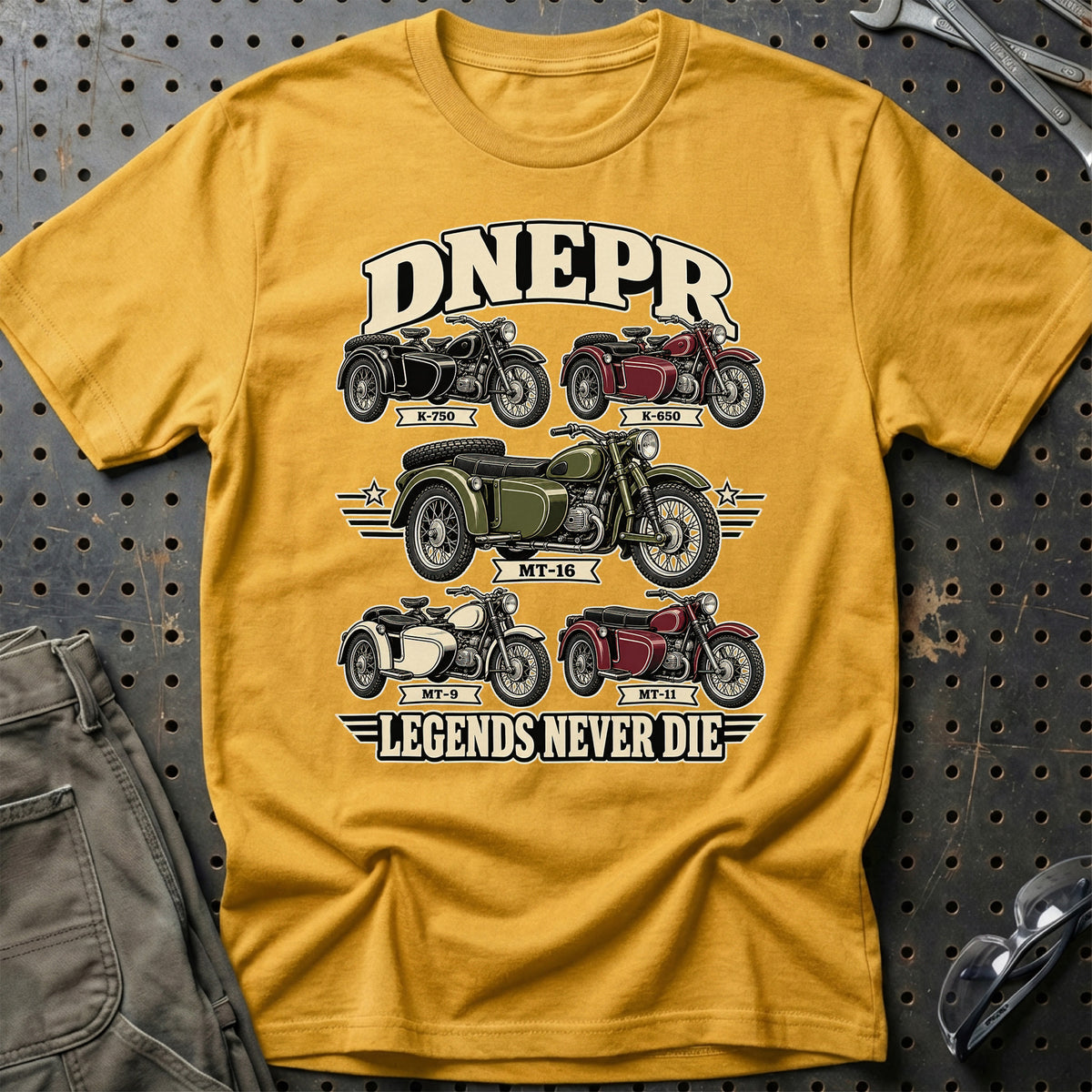 
Produktbillede af Dnepr Legends Never Die T-Shirt