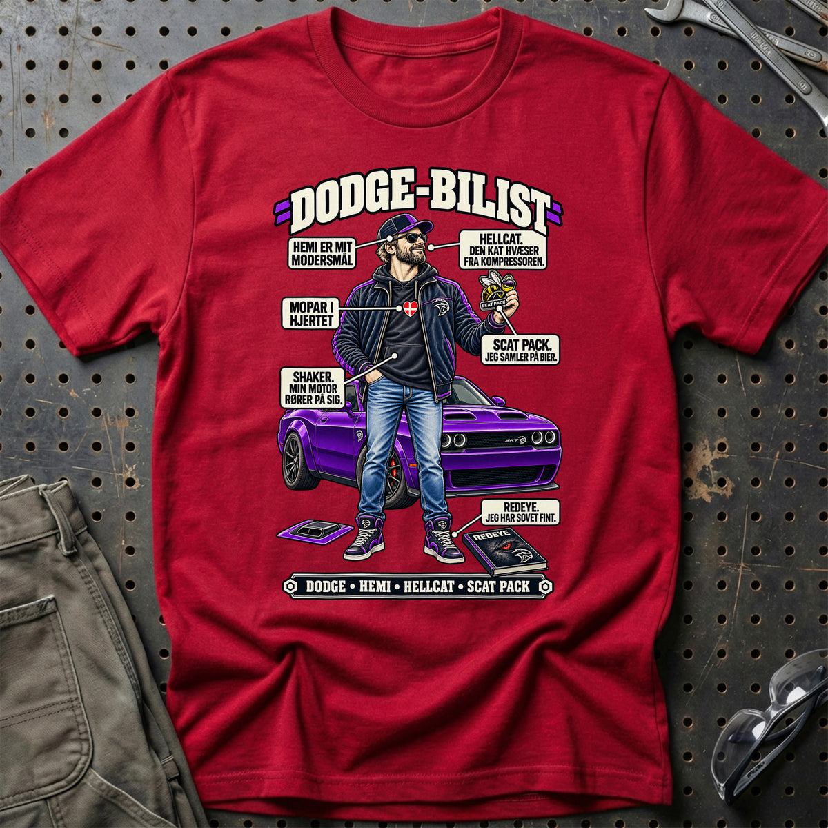 
Dodge-Bilist T-Shirt – Rød