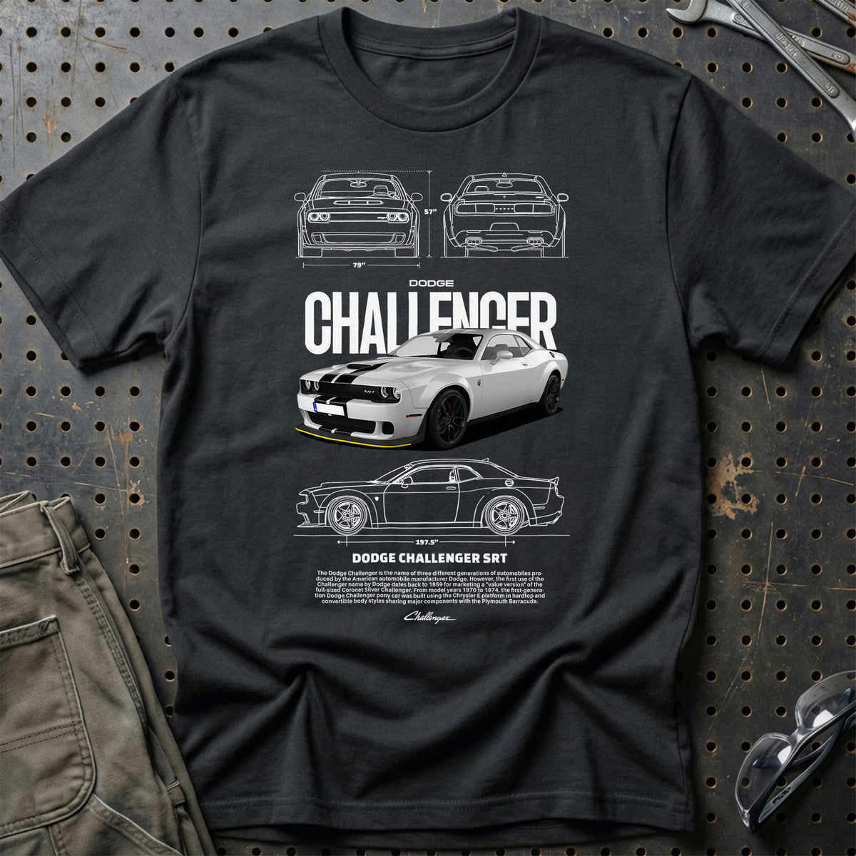 
Dodge Challenger T-Shirt – Sort