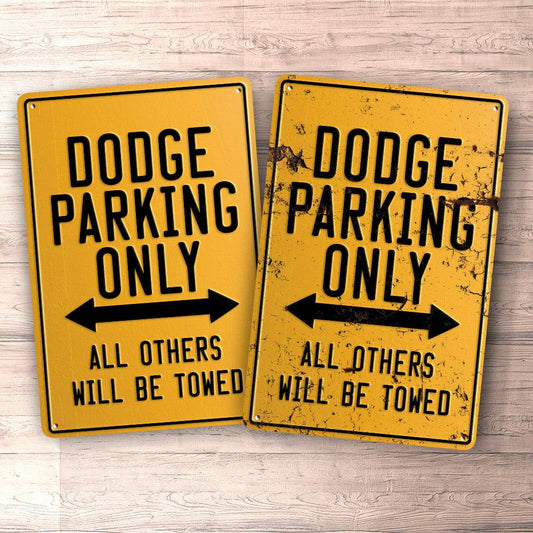 Dodge Parking Only Skilte, Musemåtte, Dørmåtte , Plakat-Parking skilte-Dodge-Garage Culture Shop- garage - man cave - merchandise