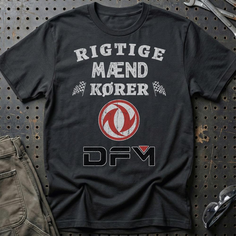 Dong Feng Rigtige Mænd Kører - Unisex T-Shirt , Bomuld-Beklædning-Dong Feng-Sort-S-Garage Culture Shop- garage - man cave - merchandise