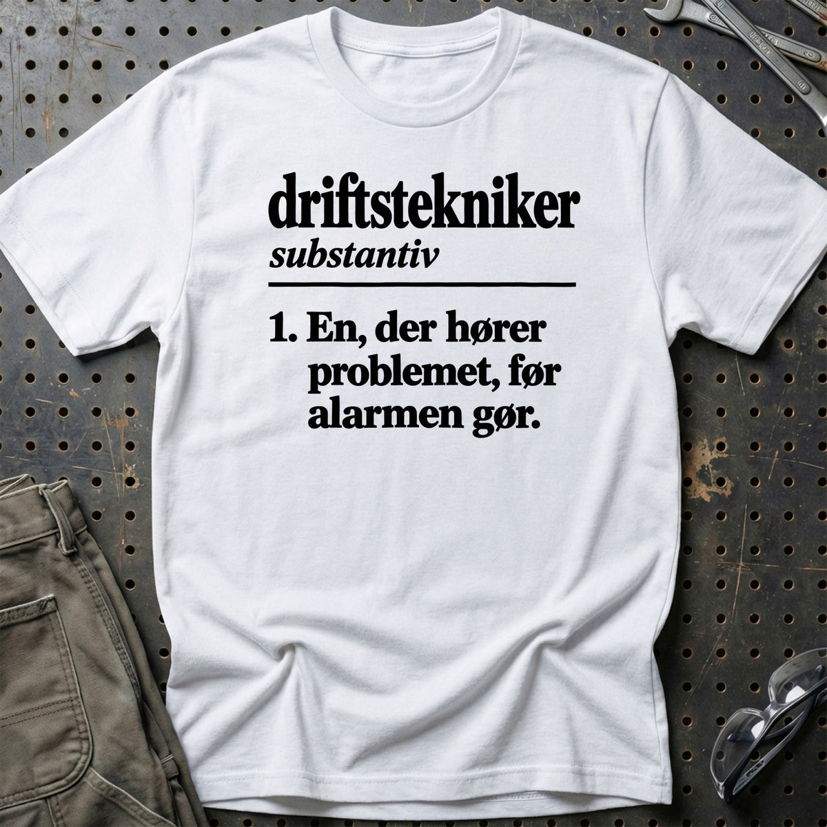 
Driftstekniker – Definition T-Shirt – Hvid