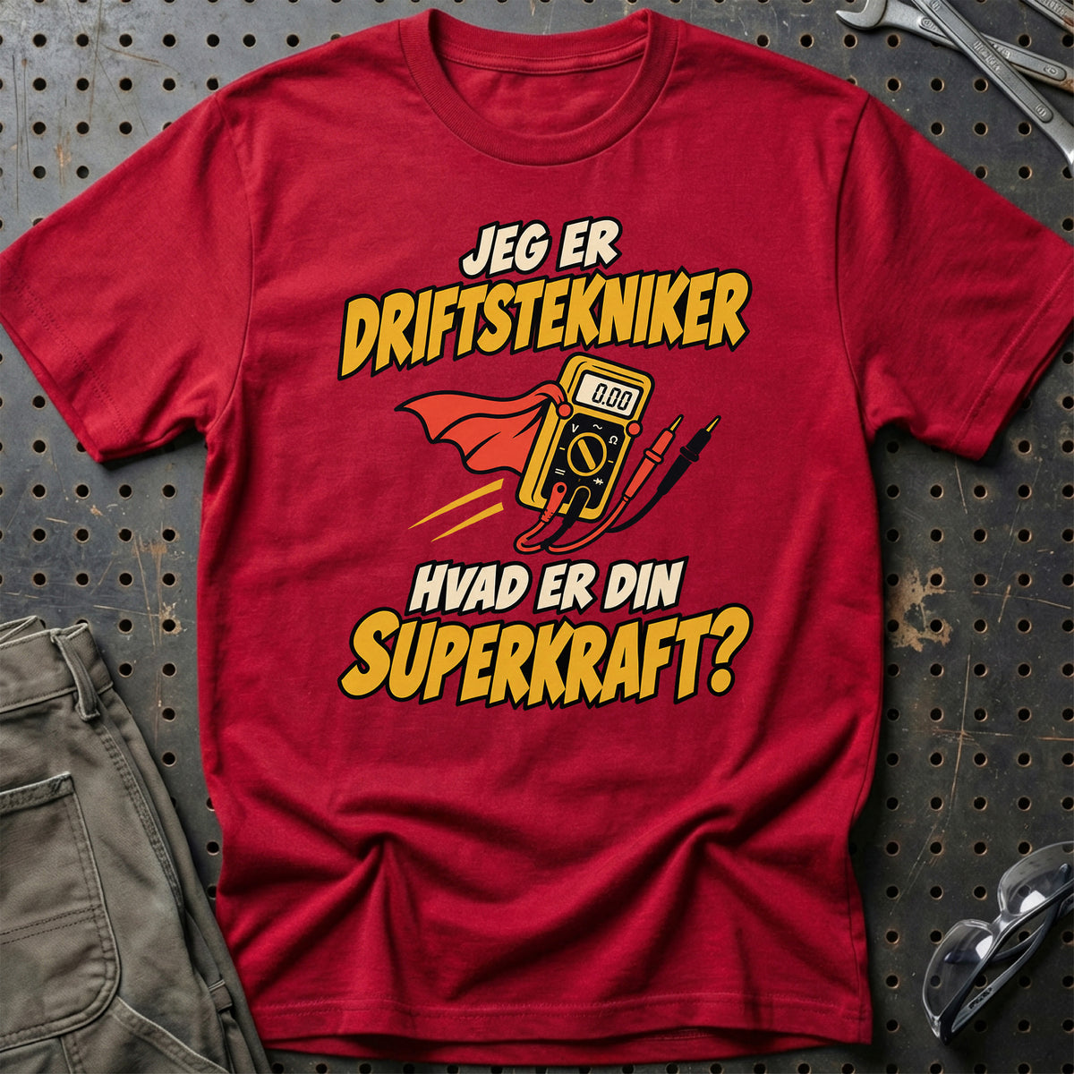 
Driftstekniker – Hvad er din superkraft? – Unisex T-Shirt – Rød