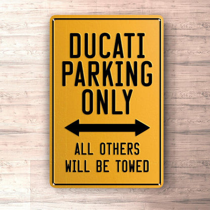 Ducati Parking Only Skilte, Musemåtte, Dørmåtte , Plakat-Parking skilte-Ducati-Garage Culture Shop- garage - man cave - merchandise