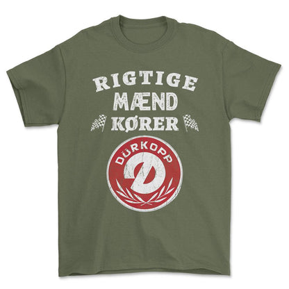 Durkopp Rigtige Mænd Kører - Unisex T-Shirt , Bomuld-Beklædning-Dürkopp-Grøn Militær-S-Forside-Garage Culture Shop- garage - man cave - merchandise