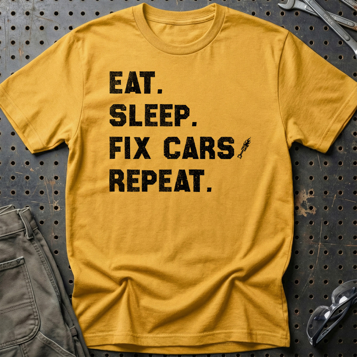 
Eat Sleep Fix Cars Repeat T-Shirt – Guld