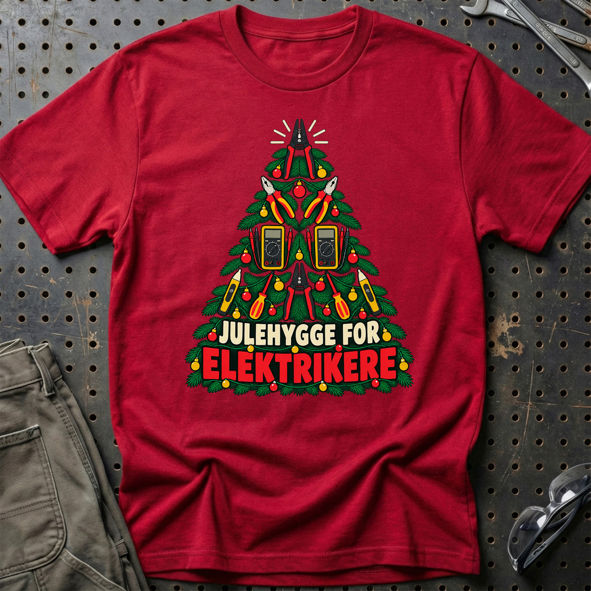 
Elektriker – Julehygge – Unisex T-Shirt – Rød