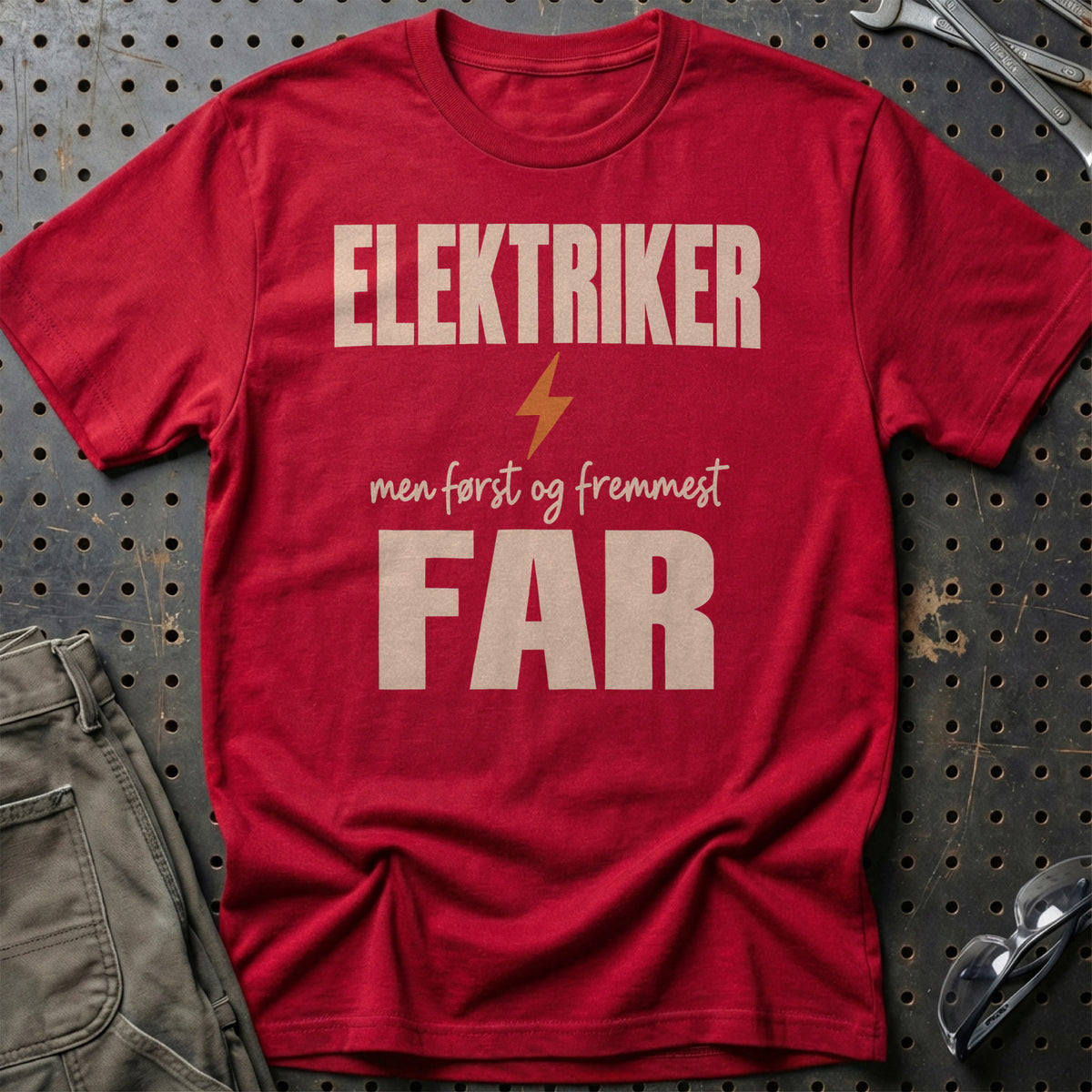 
Produktbillede af Elektriker – Men Først Og Fremmest Far T-Shirt