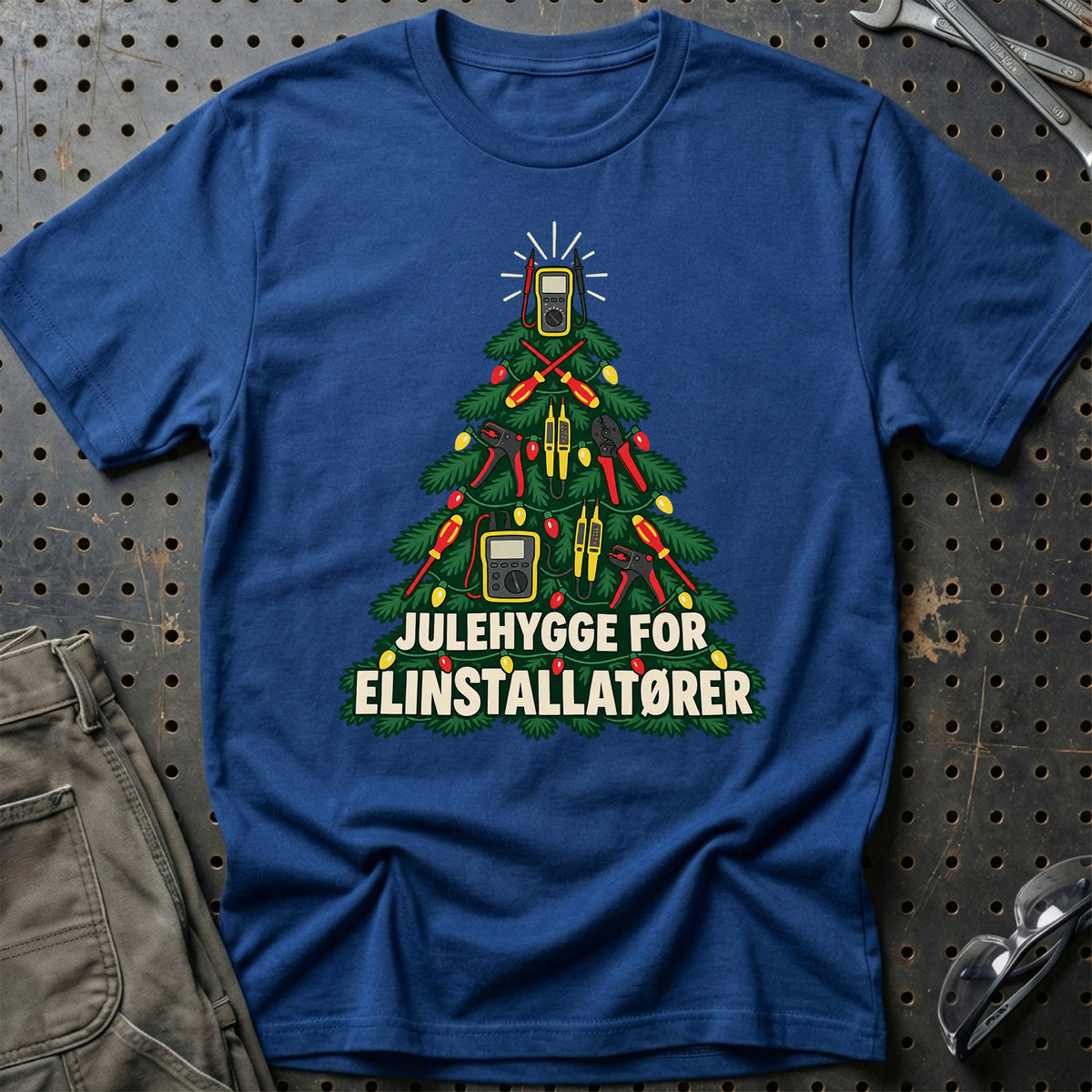 
Elinstallatør – Julehygge – Unisex T-Shirt – Blå Royal