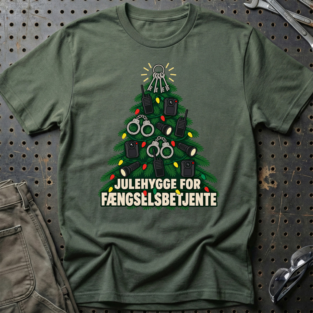 
Fængselsbetjent – Julehygge – Unisex T-Shirt – Grøn Militær