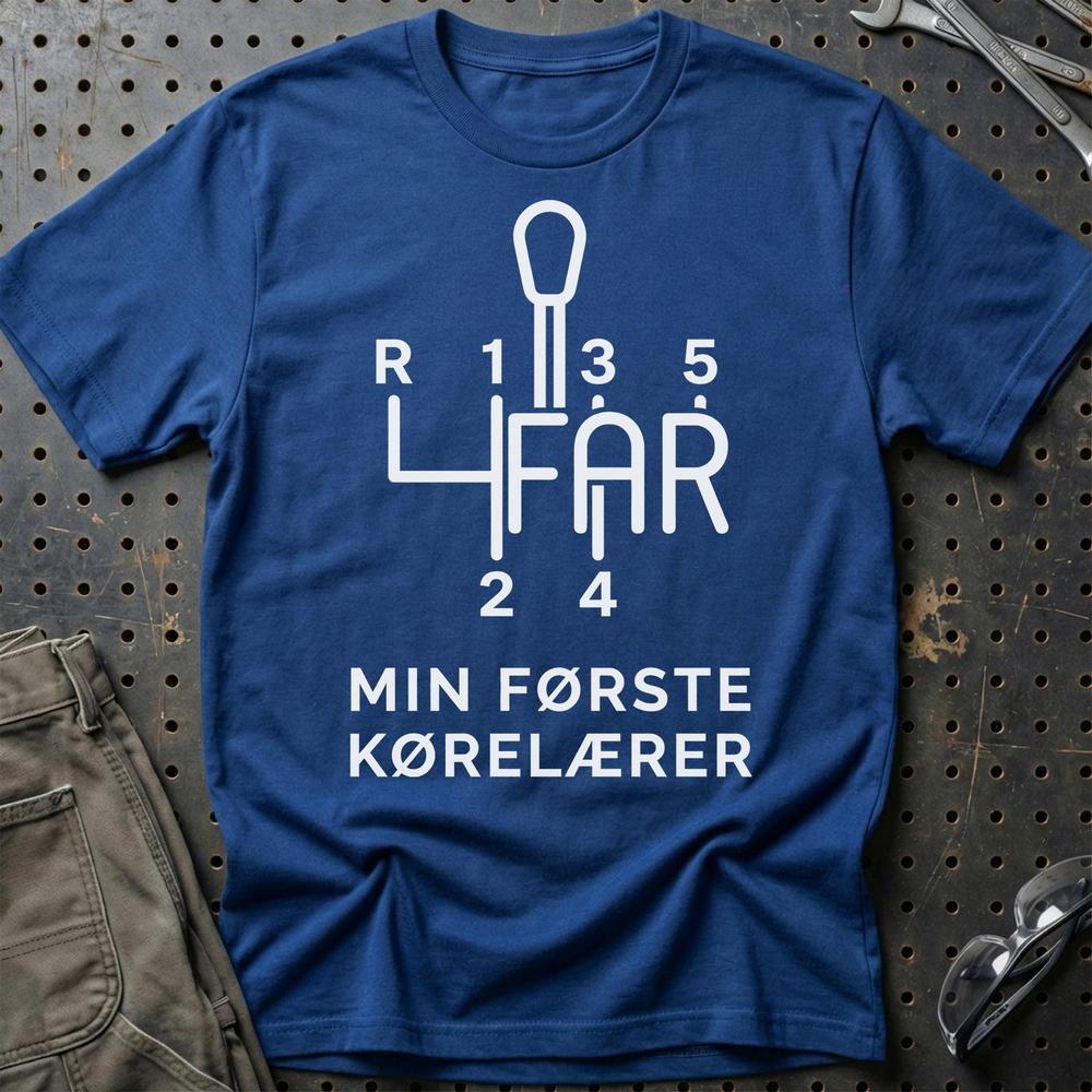 Far. Min Første Kørelærer T-Shirt-Beklædning-Garage Culture-Blå Royal-S-Garage Culture Shop- garage - man cave - merchandise
