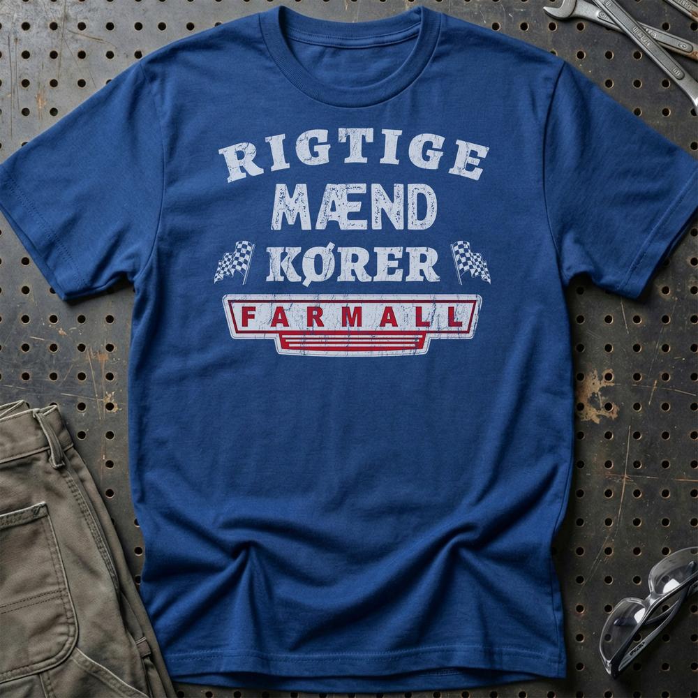 Farmall Rigtige Mænd Kører T-Shirt-Beklædning-Farmall-Blå Royal-S-Garage Culture Shop- garage - man cave - merchandise