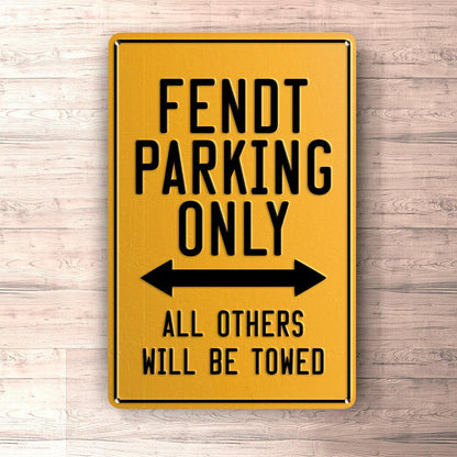 Fendt Parking Only Skilte, Musemåtte, Dørmåtte , Plakat-Parking skilte-Fendt-Garage Culture Shop- garage - man cave - merchandise