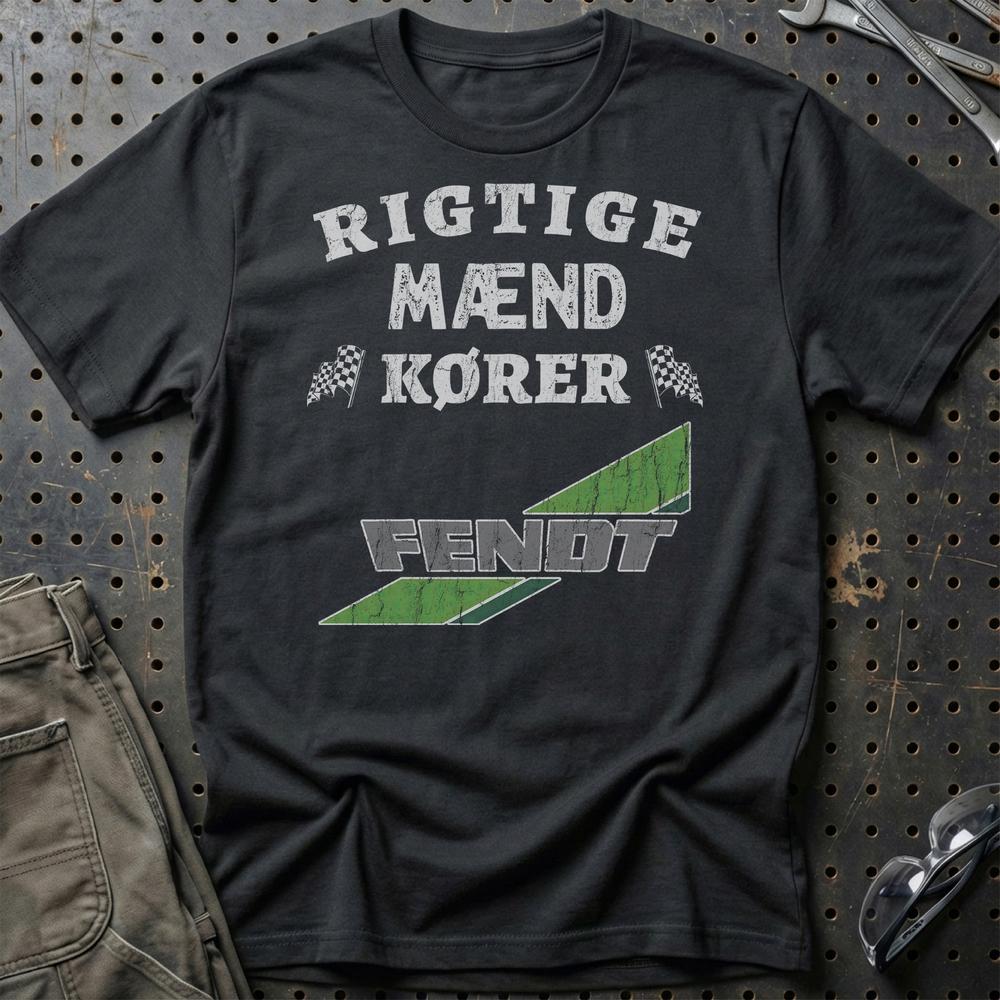 Fendt Rigtige Mænd Kører - Unisex T-Shirt , Bomuld-Beklædning-Fendt-Sort-S-Garage Culture Shop- garage - man cave - merchandise