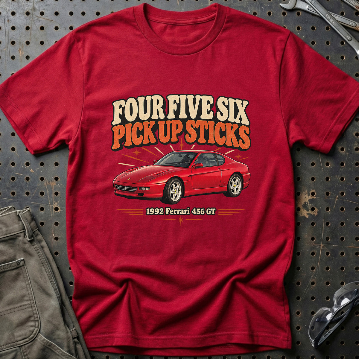 
Ferrari 456 GT 1992 – Four Five Six Pick Up Sticks T-Shirt – Rød