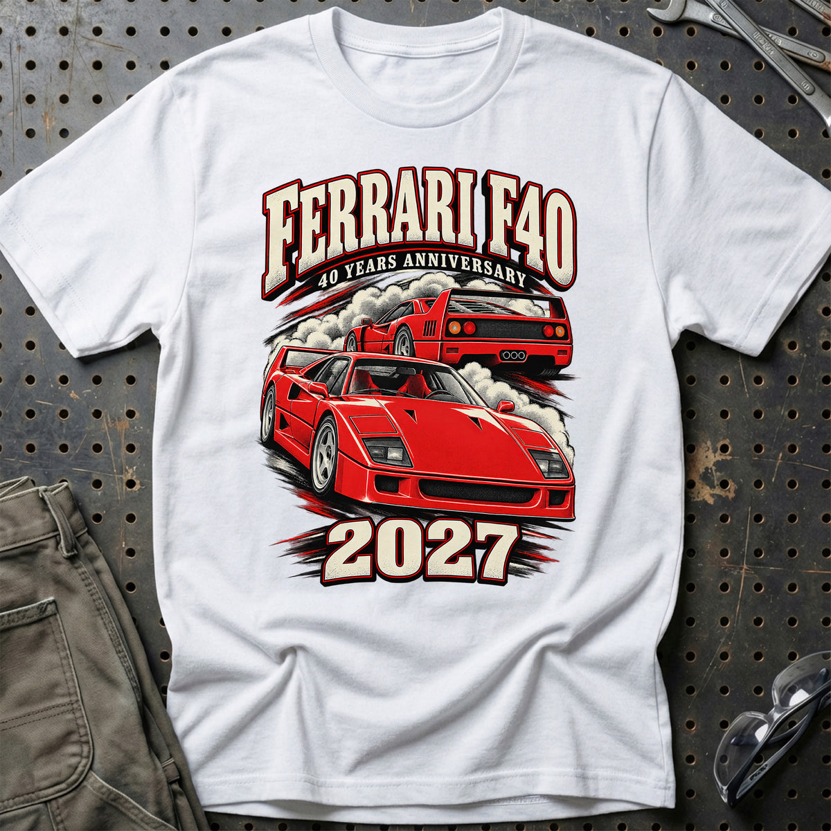 
Ferrari F40 – 40 Years Anniversary 2027 T-Shirt – Hvid