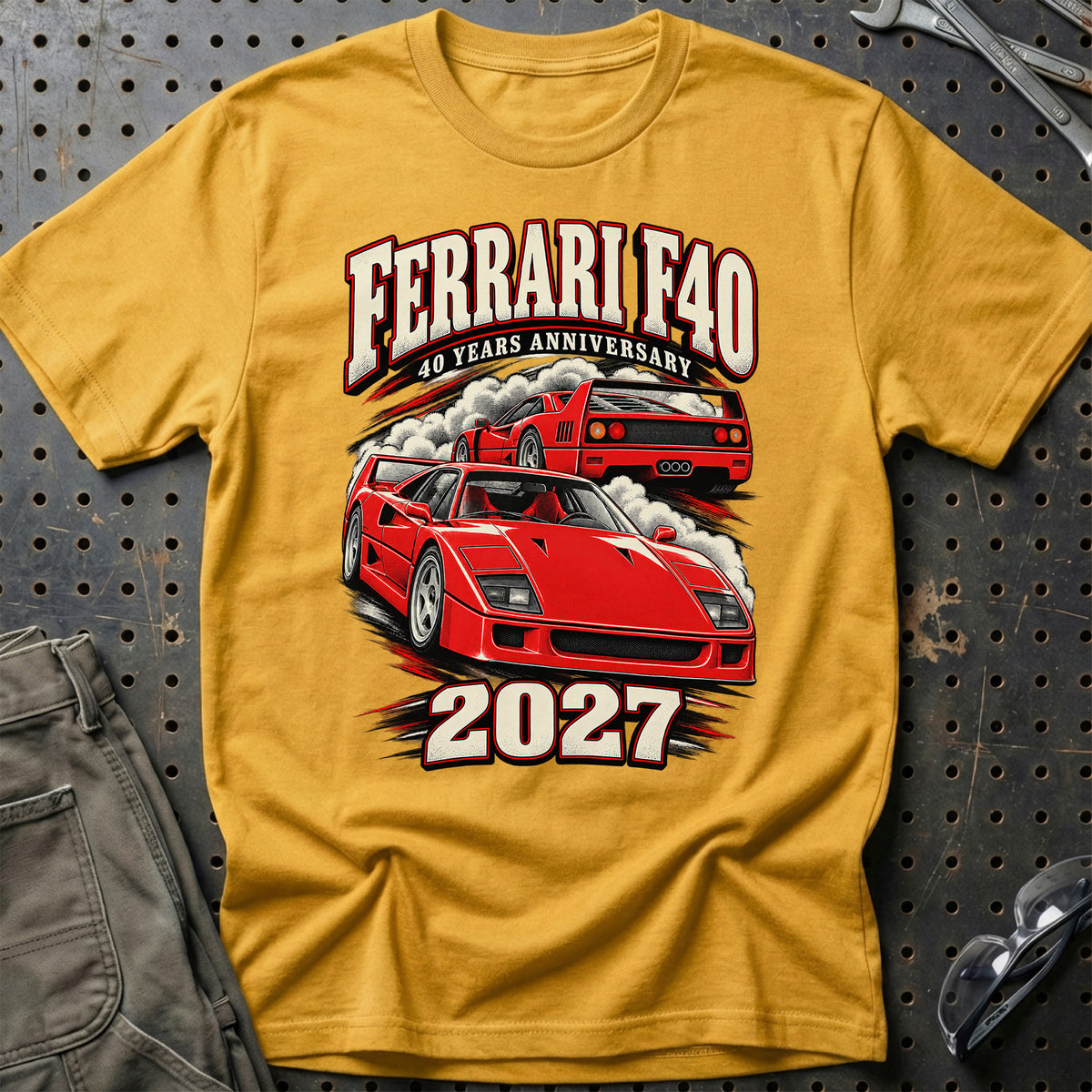 
Ferrari F40 – 40 Years Anniversary 2027 T-Shirt – Guld