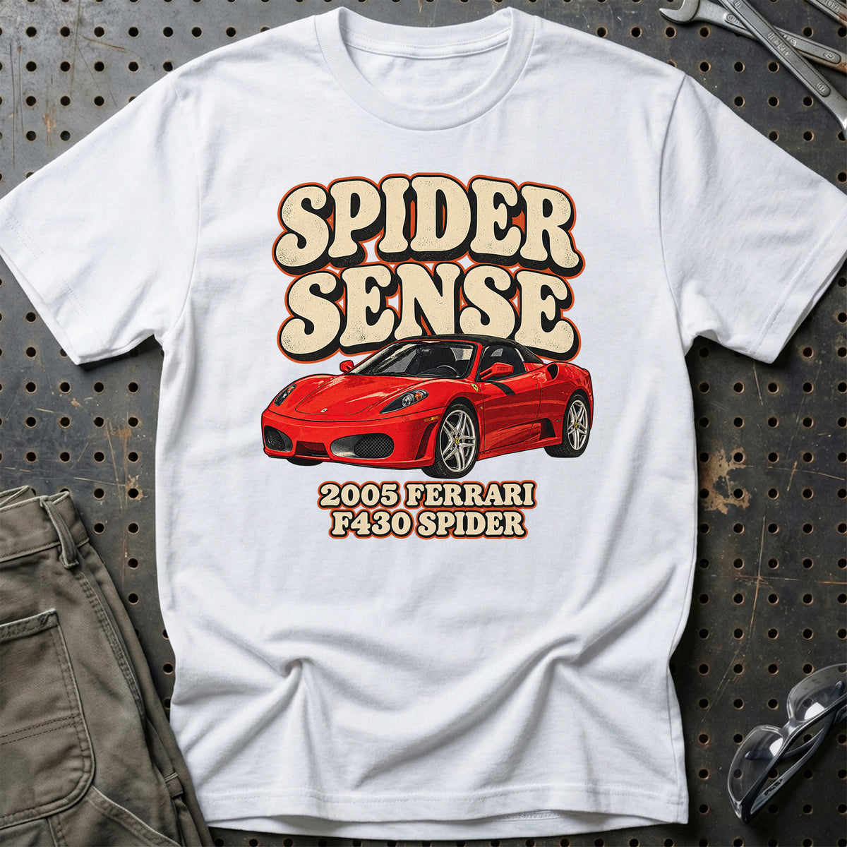
Ferrari F430 Spider 2005 – Spider Sense T-Shirt – Hvid