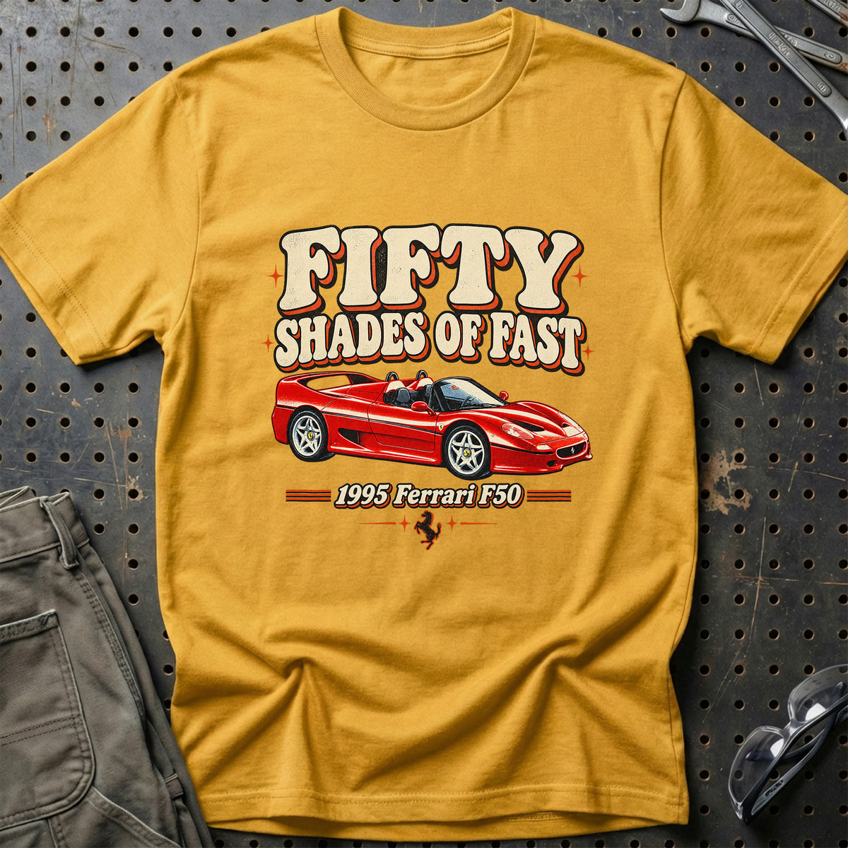
Ferrari F50 1995 – Fifty Shades of Fast T-Shirt – Guld