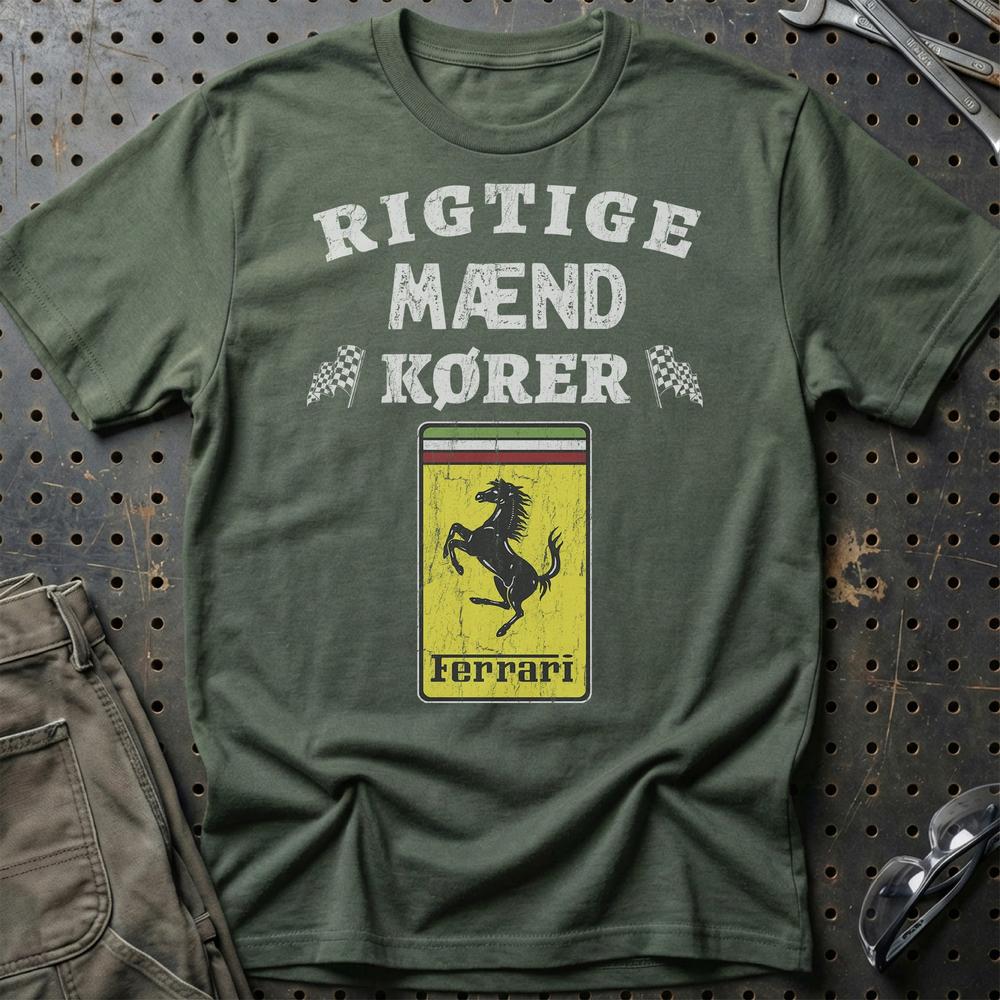 Ferrari Rigtige Mænd Kører T-Shirt-Beklædning-Ferrari-Grøn Militær-S-Garage Culture Shop- garage - man cave - merchandise