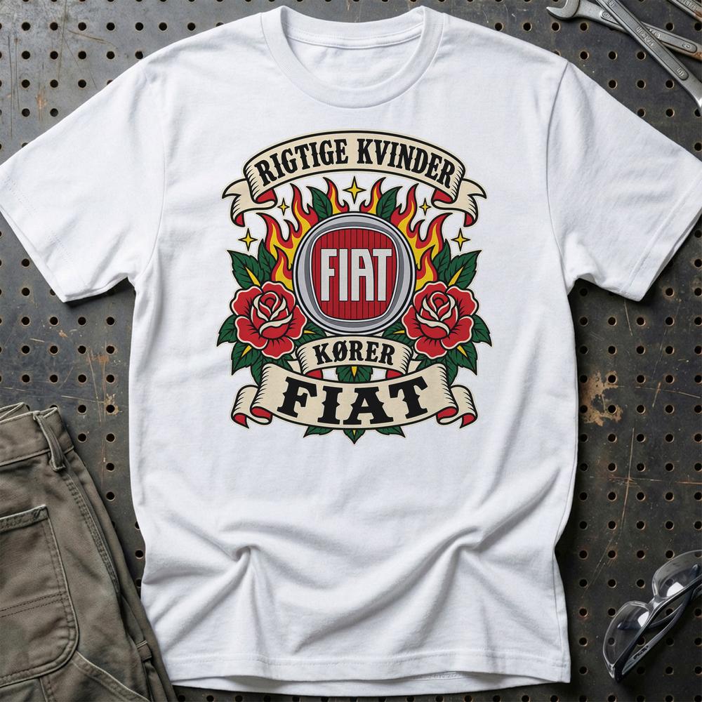 Fiat Rigtige Kvinder Kører – Roser og Flammer T-Shirt-Beklædning-Fiat-Hvid-S-Garage Culture Shop- garage - man cave - merchandise