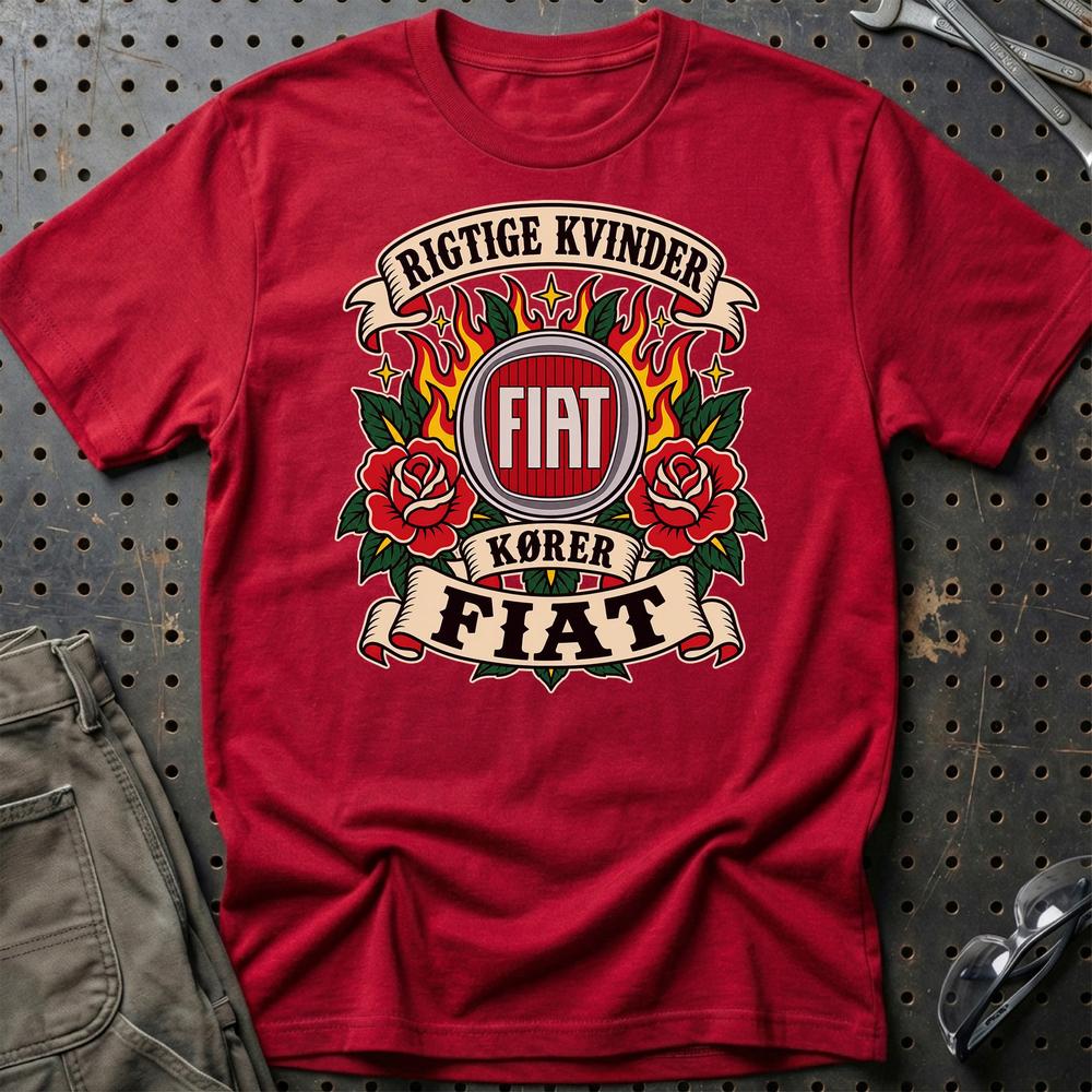 Fiat Rigtige Kvinder Kører – Roser og Flammer T-Shirt-Beklædning-Fiat-Rød-S-Garage Culture Shop- garage - man cave - merchandise