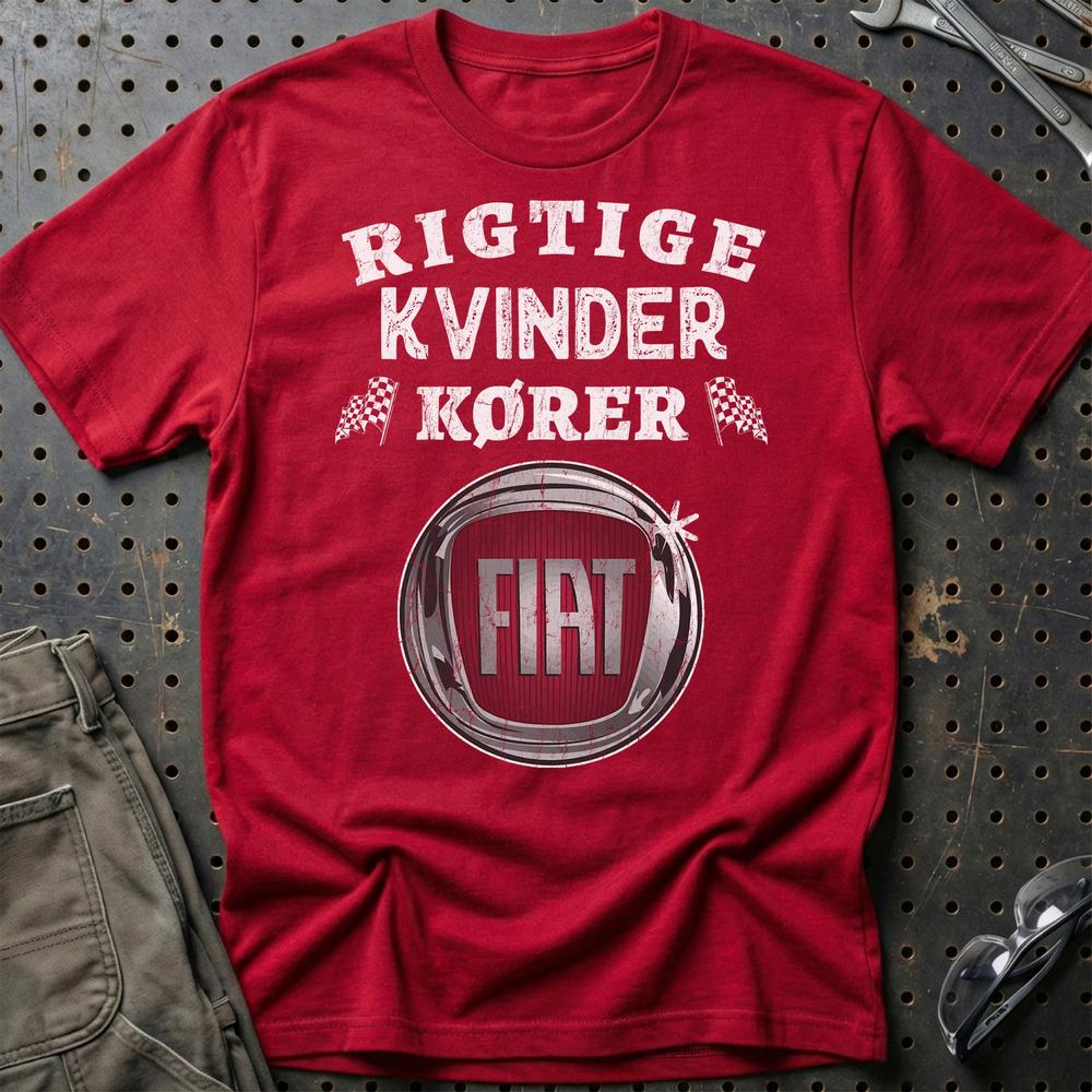 Fiat Rigtige Kvinder Kører - Unisex T-Shirt , Bomuld-Beklædning-Fiat-Rød-S-Garage Culture Shop- garage - man cave - merchandise
