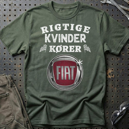 Fiat Rigtige Kvinder Kører - Unisex T-Shirt , Bomuld-Beklædning-Fiat-Grøn Militær-S-Garage Culture Shop- garage - man cave - merchandise