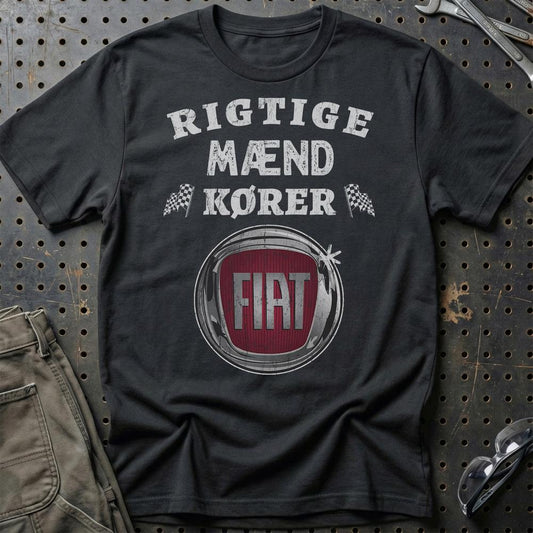 Fiat Rigtige Mænd Kører - Unisex T-Shirt , Bomuld-Beklædning-Fiat-Sort-S-Garage Culture Shop- garage - man cave - merchandise