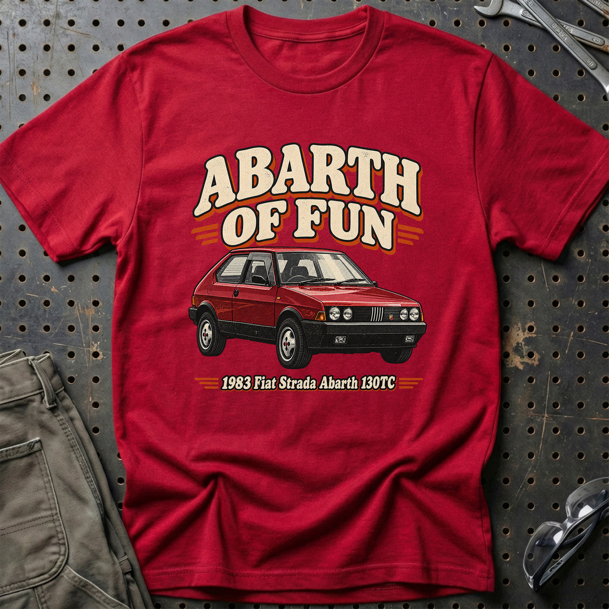 
Fiat Strada Abarth 130TC 1983 – Abarth of Fun T-Shirt – Rød
