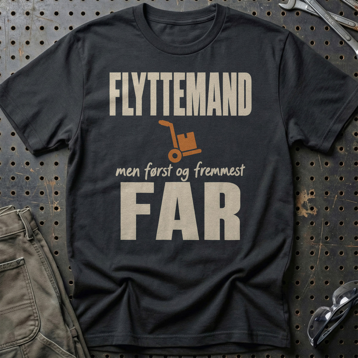 
Produktbillede af Flyttemand – Men Først Og Fremmest Far T-Shirt