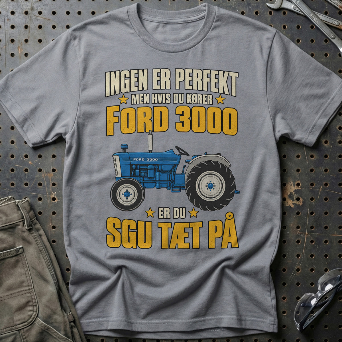 Ford 3000 – Ingen Er Perfekt T-Shirt-Beklædning-Ford-Grå Sport-S-Garage Culture Shop- garage - man cave - merchandise