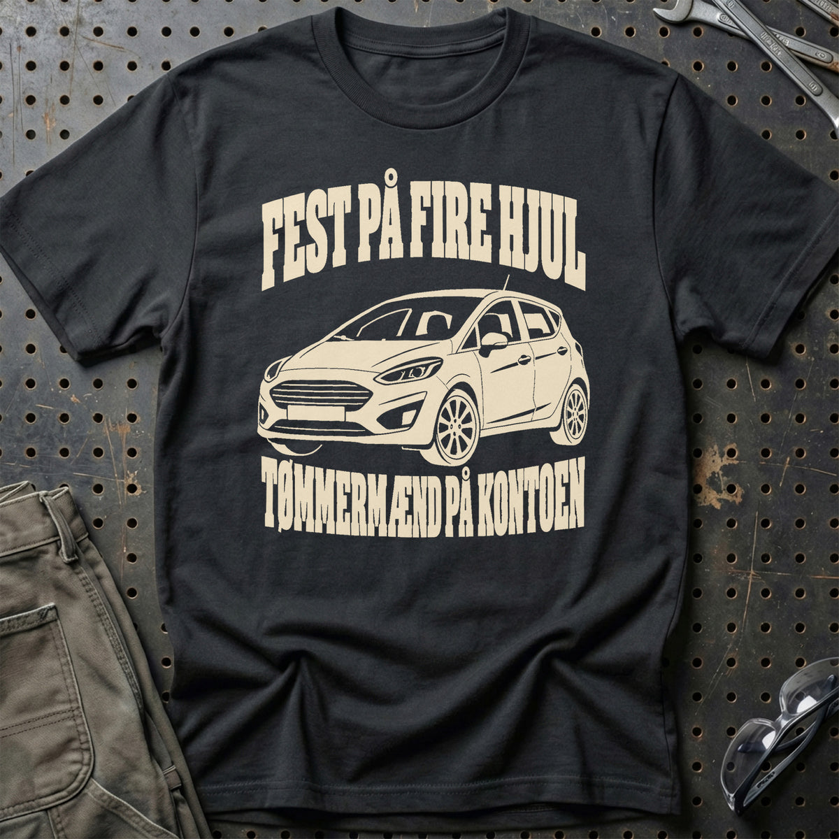 
Ford Fiesta VII – Fest på fire hjul tømmermænd på kontoen – Unisex T-Shirt – Sort